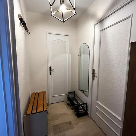 דירה Cosy Near *